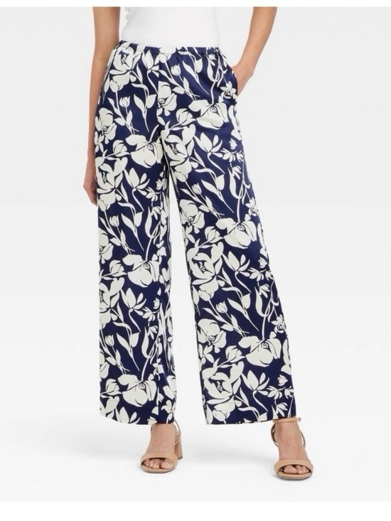 a new day Pants - a new day Navy and White Floral Wide-Leg Pants Size XL Waist 18 with stretch